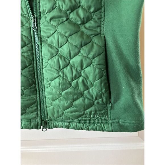 L.L. Bean Vest Women's Medium Green Quilted Fleece Pockets fall hiking gameday - Picture 3 of 7